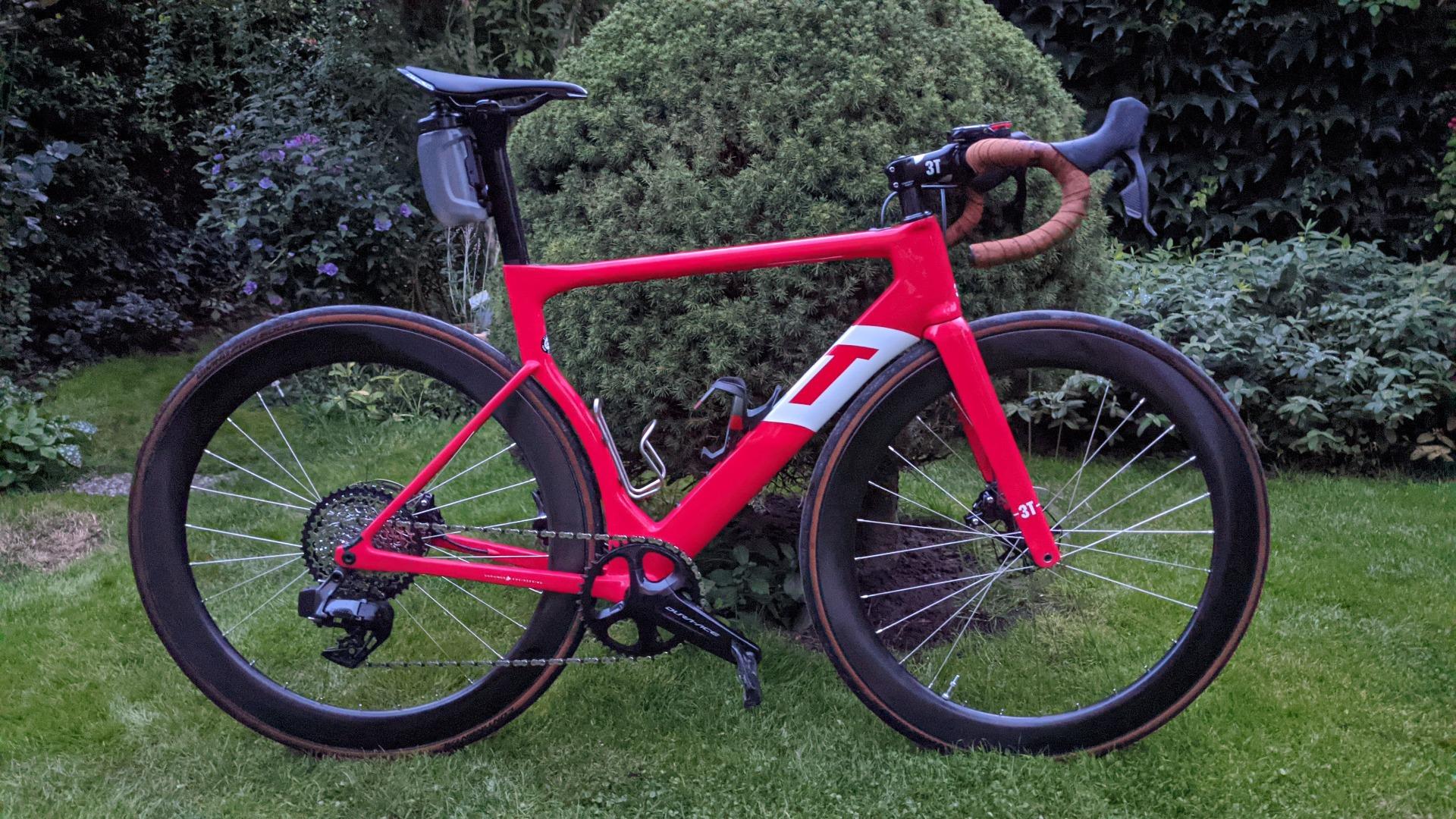 3T-Strada-on-Light-Bicycle-AR55-carbon-all-road-wheels