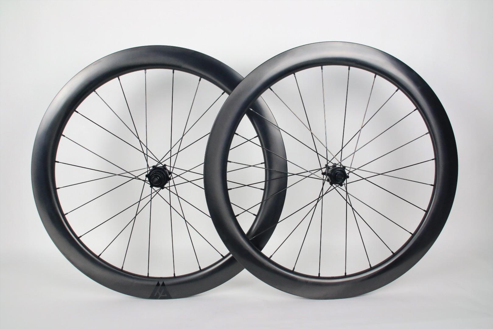 light-bicycle-road-bike-AR55-disc-wheelset