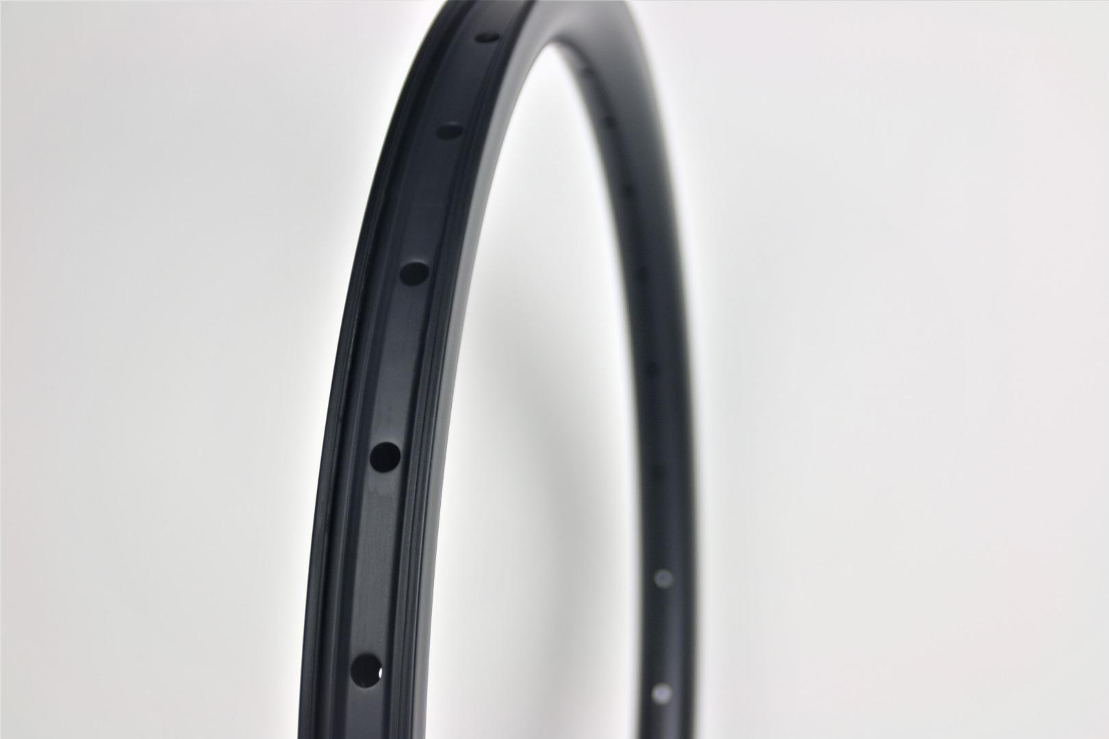 Moto-Cruiser-24in-BMX-rim-clincher-type