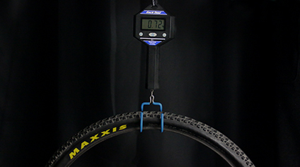 Claimed-Weight-vs-Actual-Weight-of-Bike-Tires