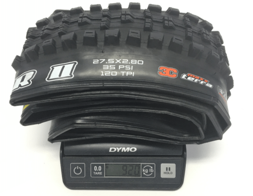 Minion-DHR-II-Plus-27.5-2.8-tire-weight