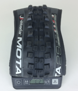 vittoria-mota-29-2.35-tire-weight.png