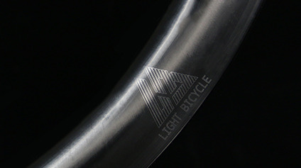 light-bicycle-wheel-with-laser-engraved-graphics