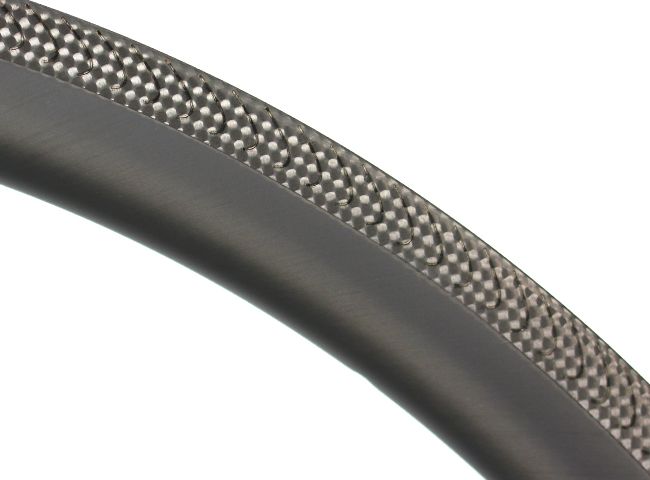 GGB-grooved-graphene-brake-track-on-carbon-rim