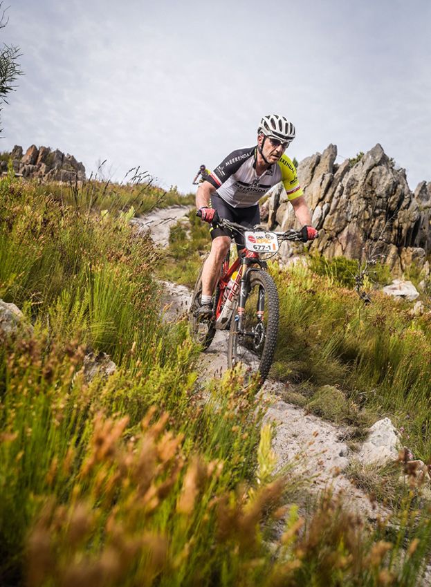 cape-epic-2018-mountain-bike-race-downhill-Thömus-mtb-shwalbe-hans-dampf-27.5-2.35.jpeg
