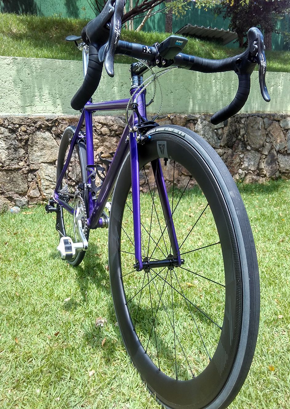 Steel bike deals carbon wheels
