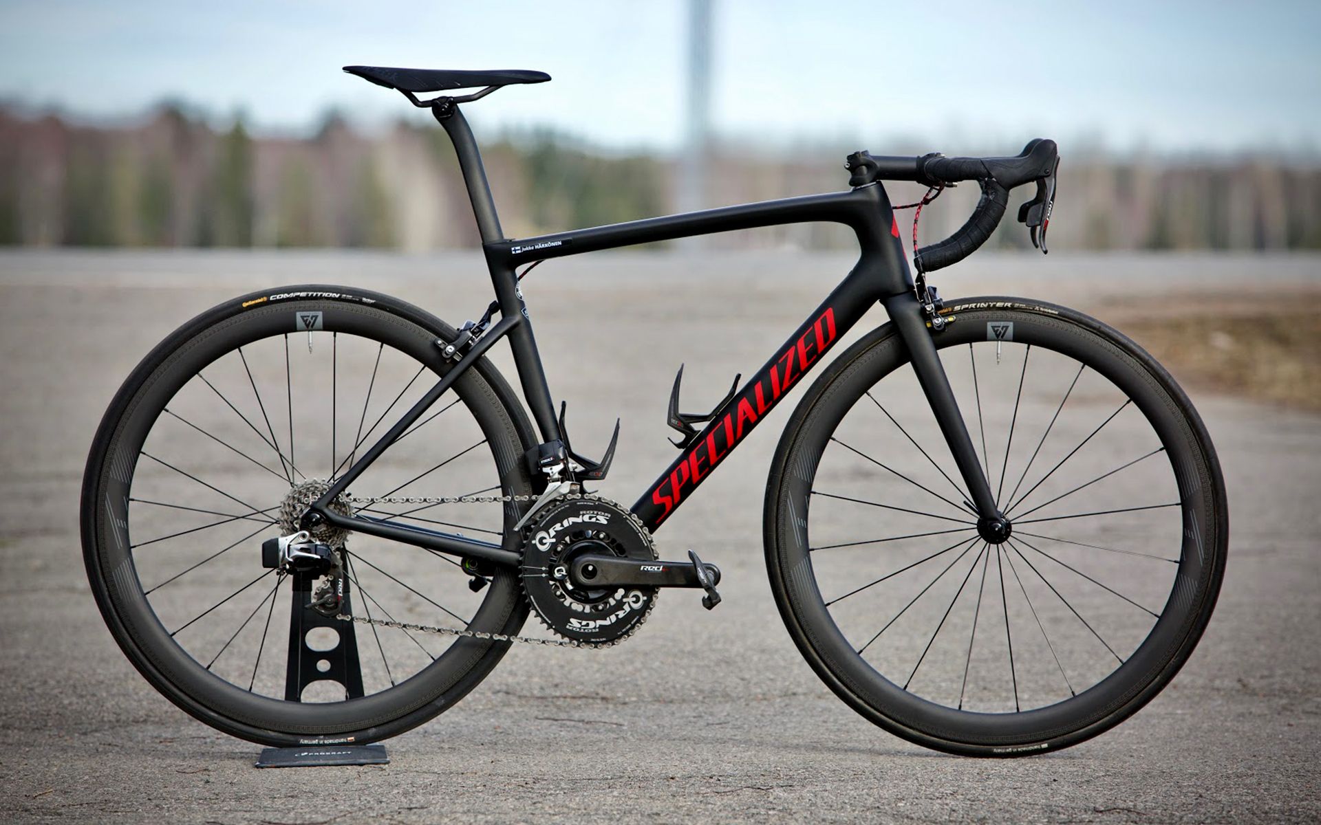 Specialized-Tarmac-Frame-With-SRAM-Groupset
