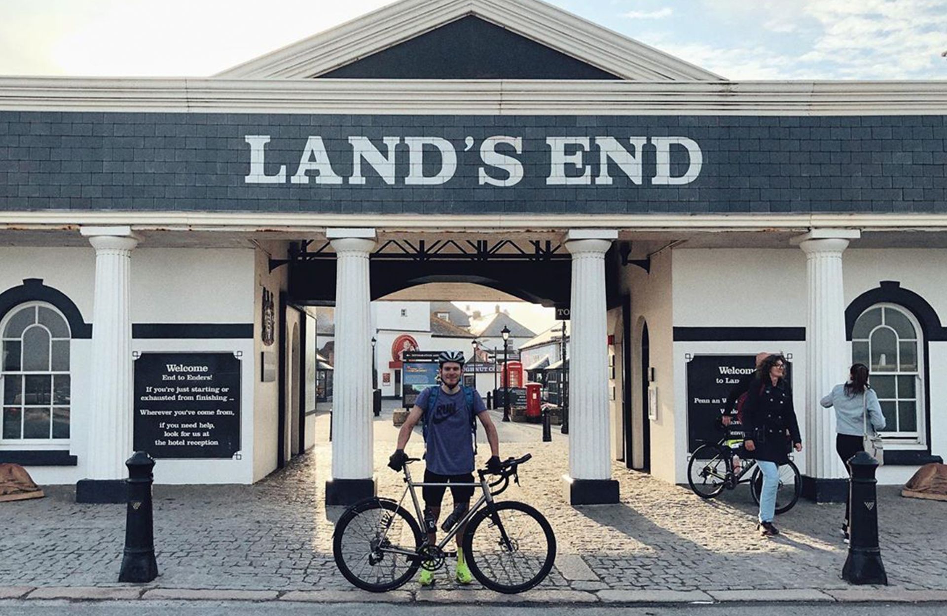 Lands-End-Rides-Starting-Place