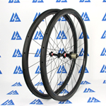U shape 35mm depth Hand-built 700C carbon 25mm wide clincher road bicycle wheels for tubeless compatible