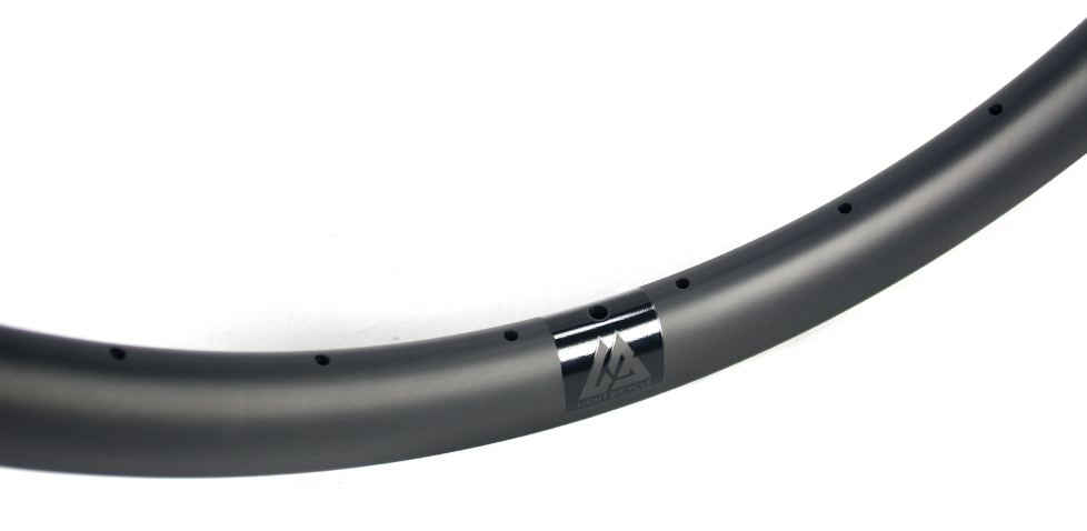 Details about   Gravel Cyclocross Disc Brake Carbon Fiber Rim 405g 45mm*29mm Tubeless Road Bike 