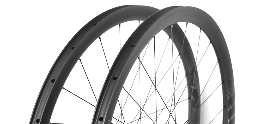 versatile carbon road wheels and rims