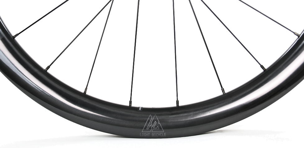 Light-Bicycle-WG44-44mm-depth-carbon-wheelset-for-gravel-bike