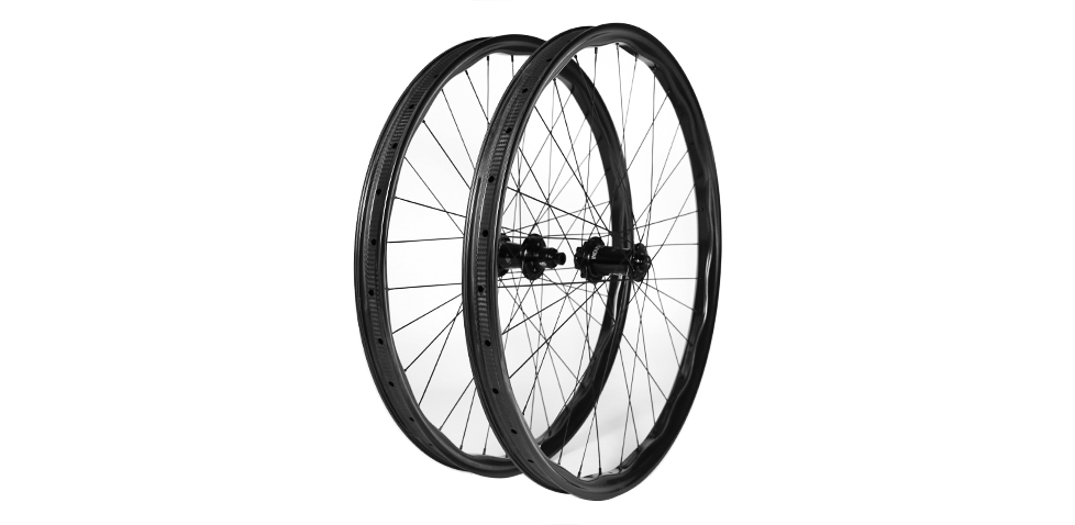 EH935S-Electric-MTB-Carbon-Wheelset-Tubeless-Ready