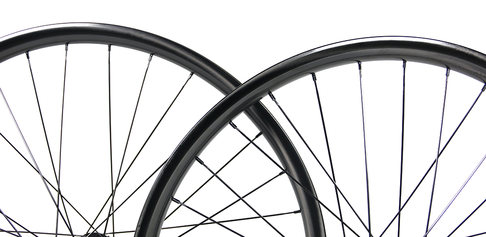 Light-Bicycle-Recon-Pro-paintless-ud-carbon-mtb-wheelset
