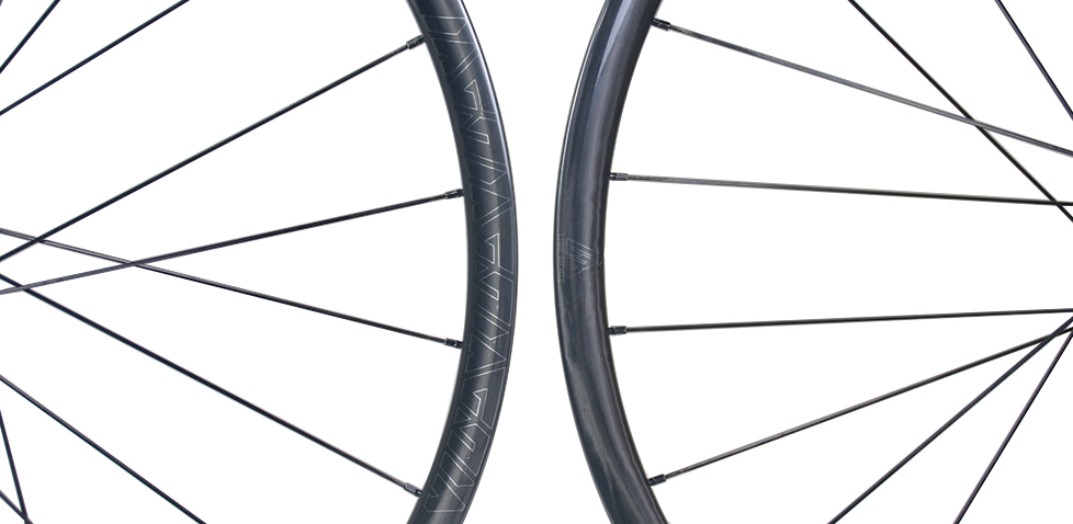 Light-Bicycle-UC25T-ud-carbon-climbing-road-bike-wheelset