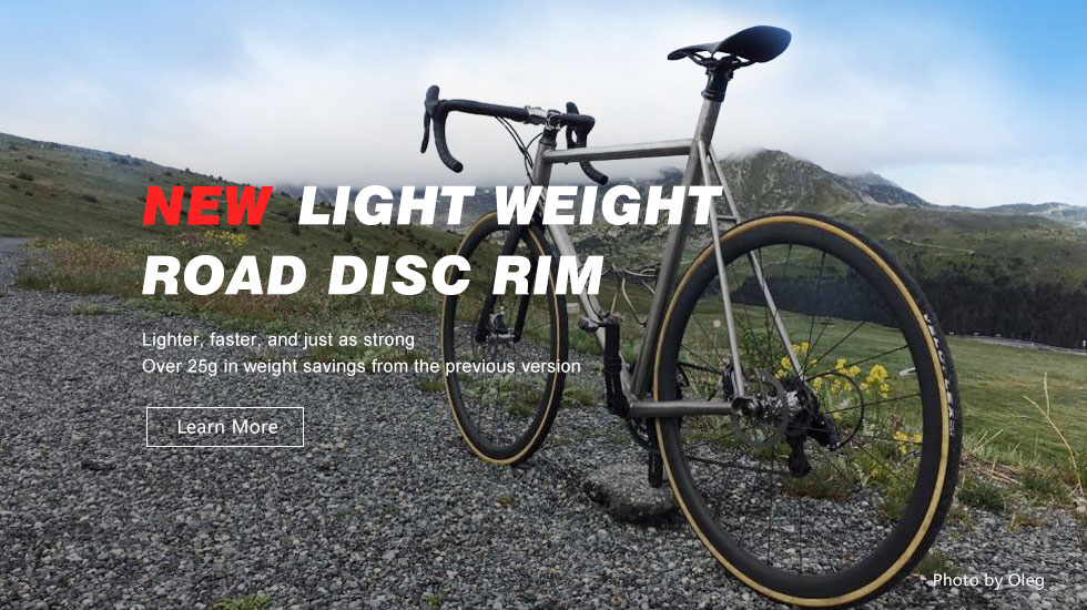 light bicyclecarbon frame,carbon rim,carbon wheel,carbon wheelset