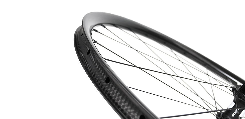 AR25-Disc-Plus-Carbon-Clincher-Gravel-Wheel
