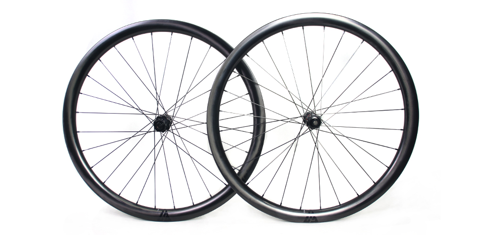 lightbicycle-airia-32-disc-brake-700c-tubeless-clincher-road-cyclocross-wheelset