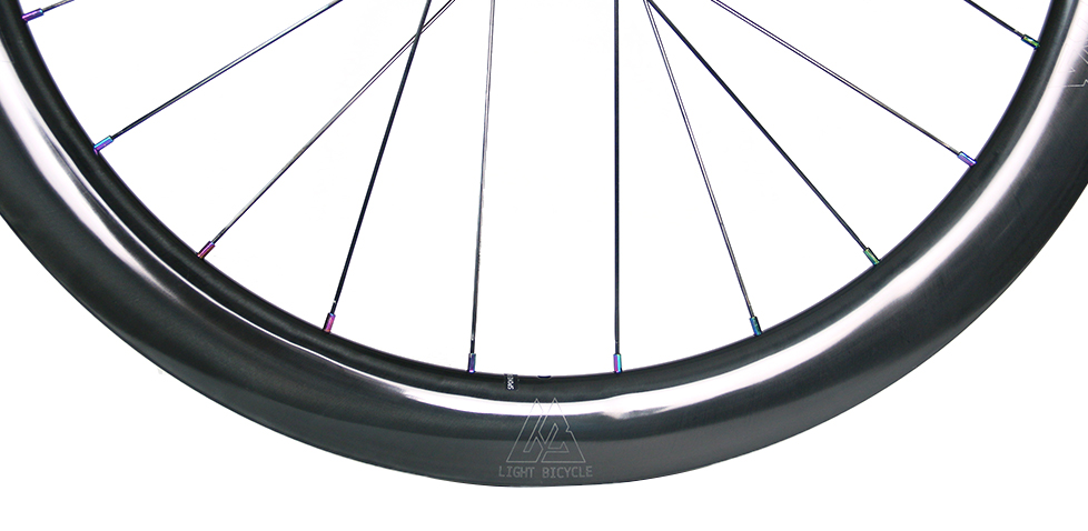 lightbicycle-airia-52-paintless-ud-carbon-fiber-road-wheels