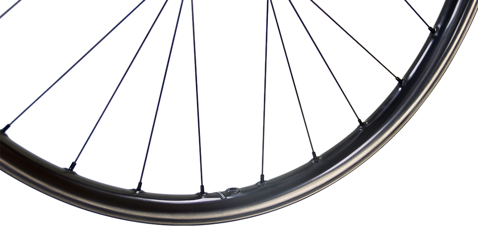 helios-en932-enduro-racing-carbon-wheelset