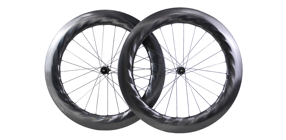 Carbon tubeless disc wheelset deals