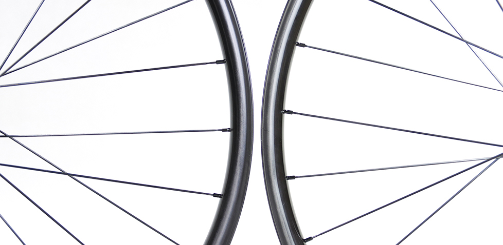 cross-country-carbon-wheelset-for-2-35-inch-to-2-4-inch-xc-marathon-tires