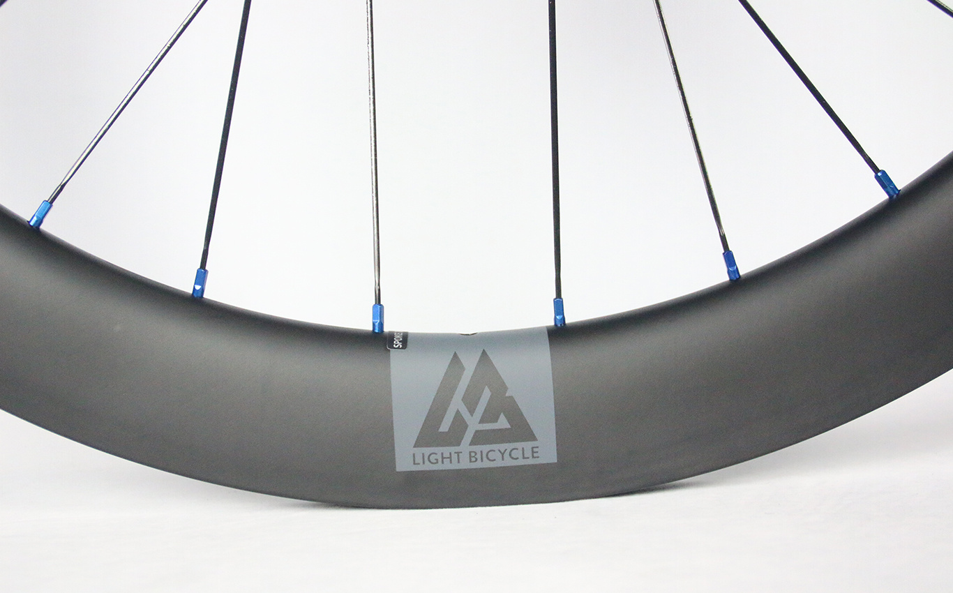 Light-Bicycle-valve-grey-decal-on-55mm-carbon-rim