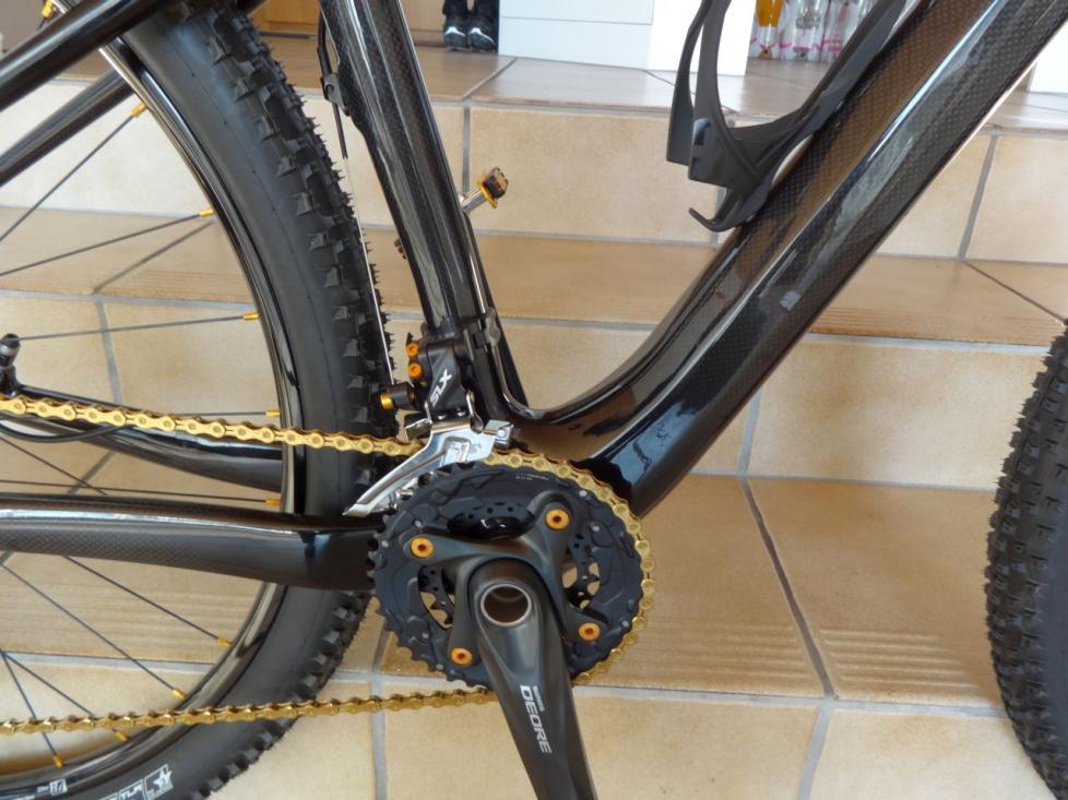 27.5 plus carbon frame