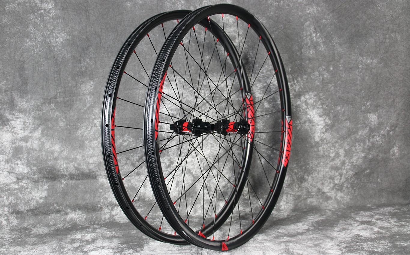tubeless-compatible-mtb-carbon-rims-29er