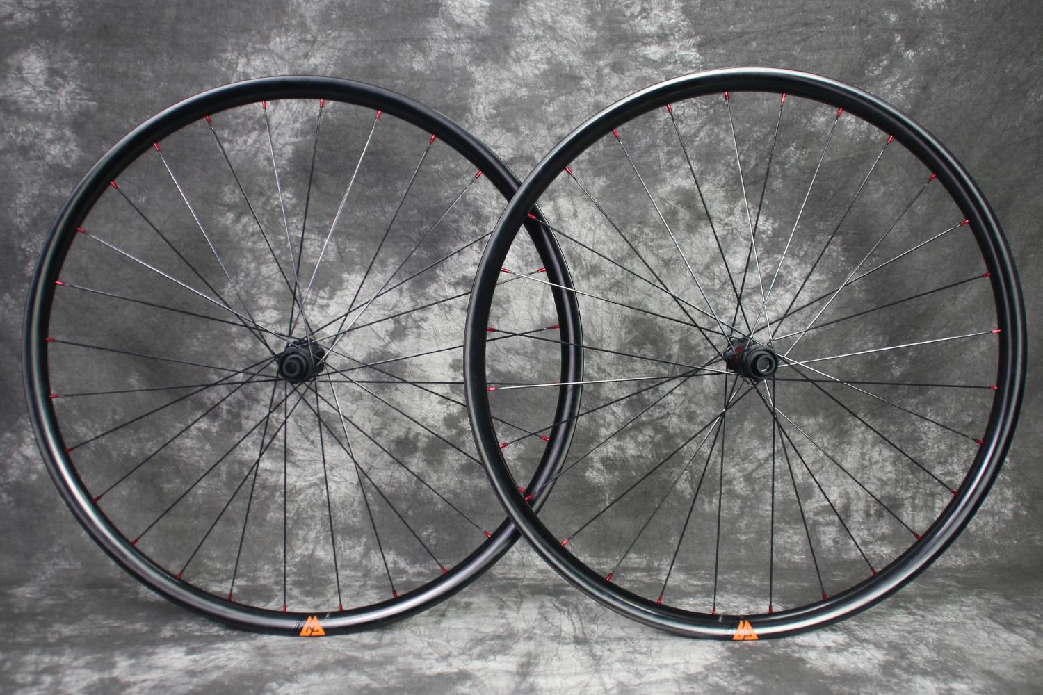 Recon-Pro-series-29er-AM927-carbon-mtb-wheelset-review