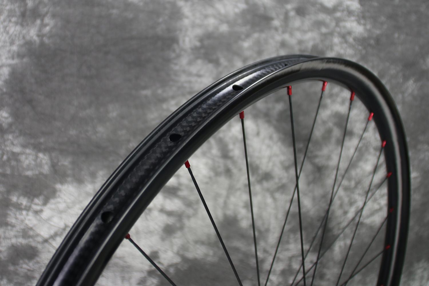 tubeless-compatible-am927-carbon-mtb-wheel