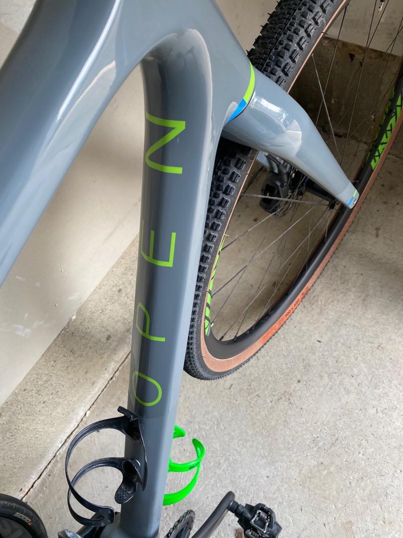 AR24-29er-carbon-wheel-front-with-45mm-wtb-riddler-tire