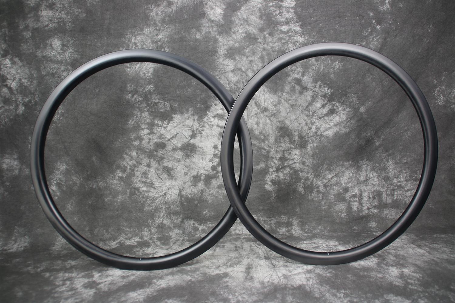 700c-35mm-paintless-finish-ud-fiber-pattern-carbon-rims-flyweight-style