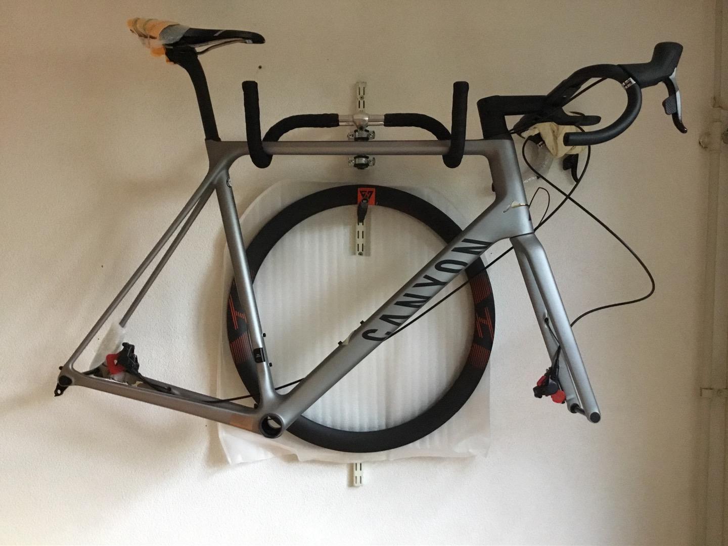 canyon-bike-AR46-disc-brake-carbon-rim