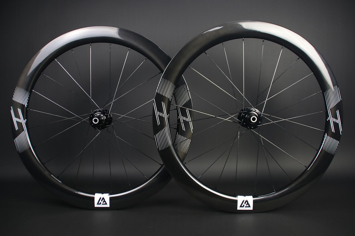 AR55-28mm Width,55mm Depth Carbon Wheelset/Chris King R45D