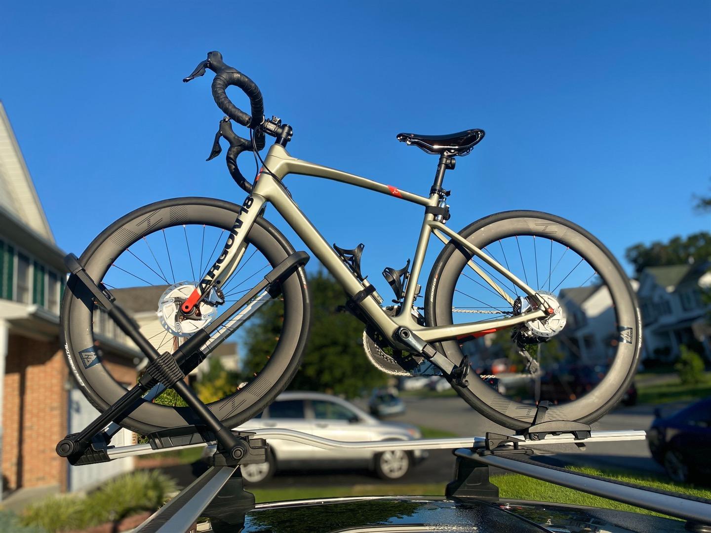 56mm-depth-carbon-wheelset-on-argon-18-dark-matter-road-disc-bike-frame