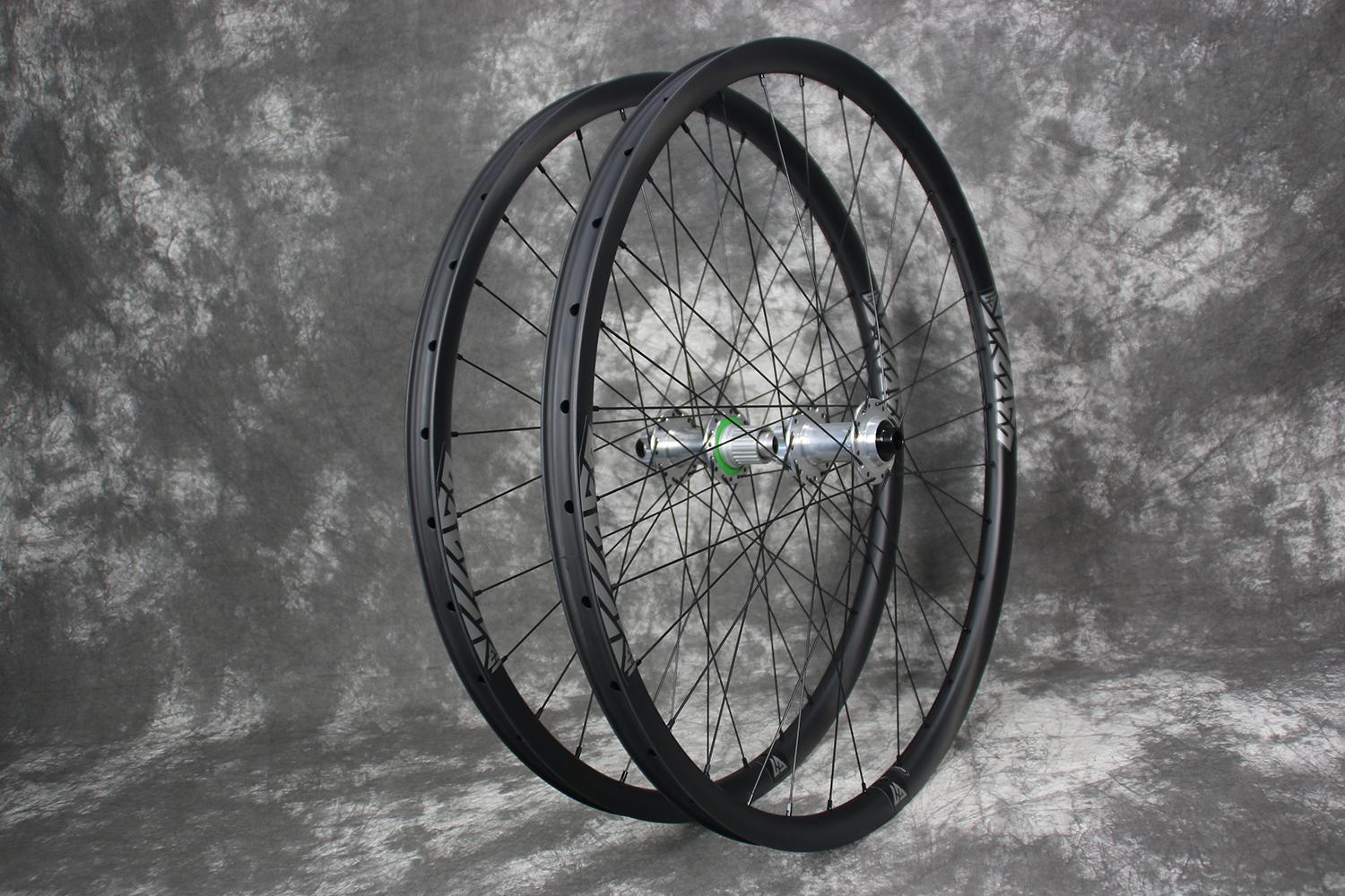 29er-RM29C19-hope-pro-4-carbon-wheelset-mtb-cross-country