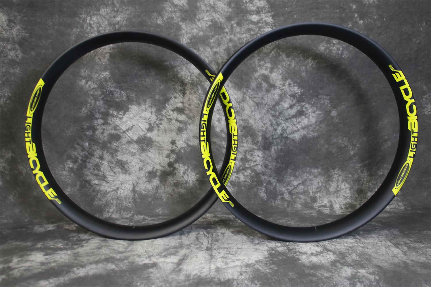 27.5-fat-bike-carbon-rims-70mm-wide