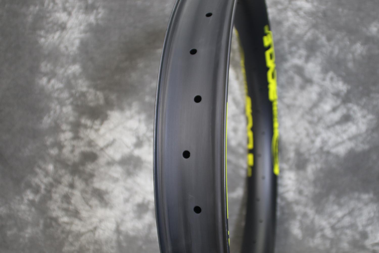 70mm-wide-fat-bike-carbon-rim
