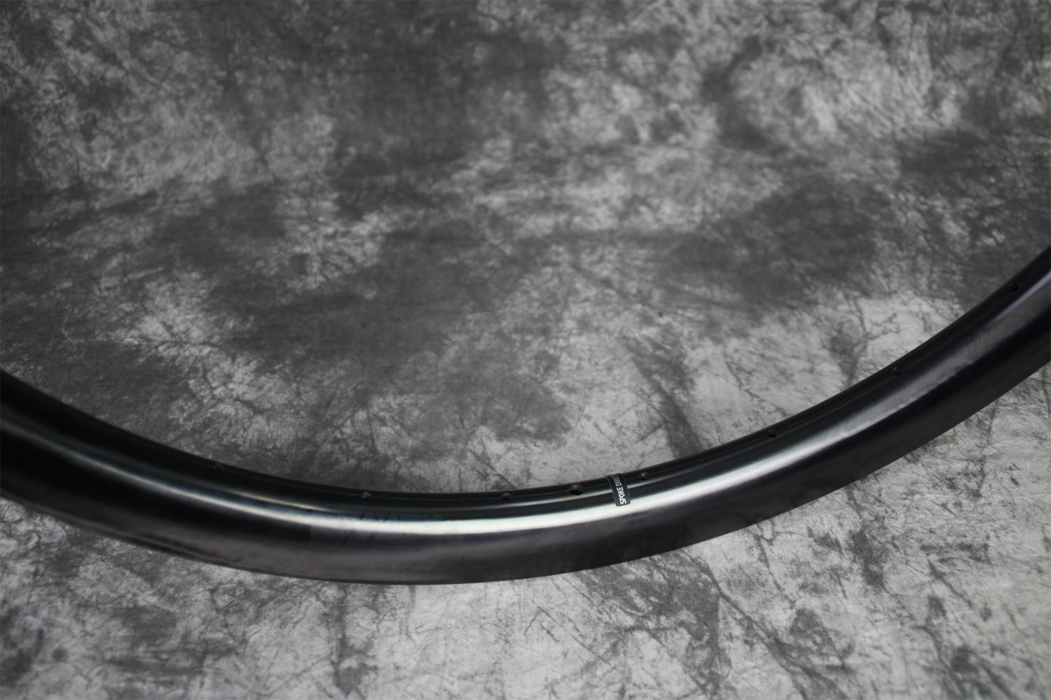 wr35-650b-paintless-carbon-rim
