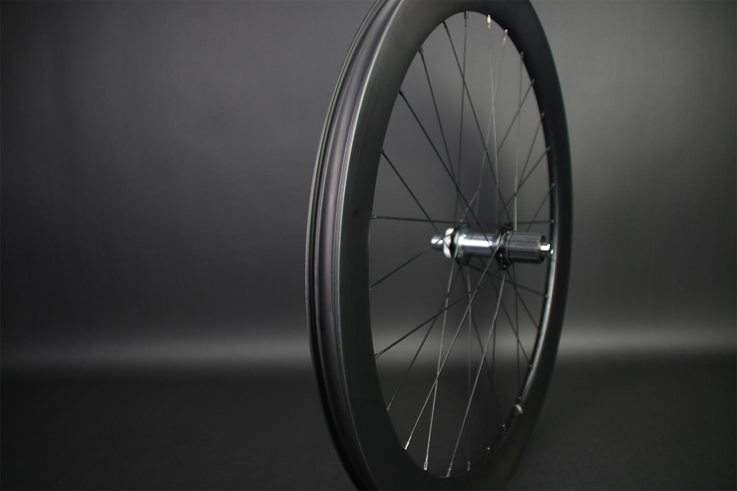 AR56-700C-road-disc-tubuless-wheel