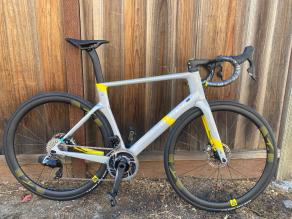chapter-2-rere-road-race-bike-review