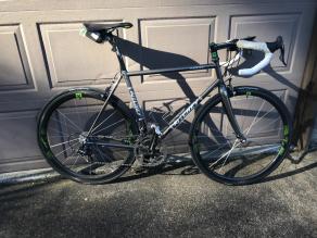 ritchey-logic-road-bike-on-light-bicycle-mixed-depth-carbon-wheels