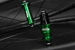 Light-Bicycle-RM26C02-Onyx-Vesper-Custom-Wheelset