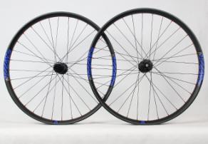 light-bicycle-rm29c15-carbon-fiber-wheelset-with-blue-rim-decals-stickers