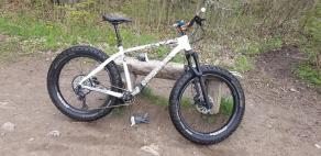 growler-fat-bike-on-light-bicycle-rsnow03-carbon-wheels-review