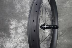 rsnow05-center-drilling-fat-bike-carbon-wheel