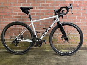 light-bicycle-ar375-disc-brake-x-flow-profile-carbon-wheels