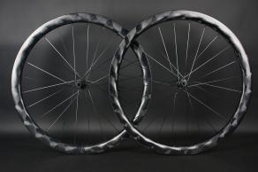 wr40-x-flow-wheel-braided-ud-carbon-light-bicycle