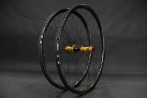 XC924-with-Industry-Nine-Hydra-Gold-hubs
